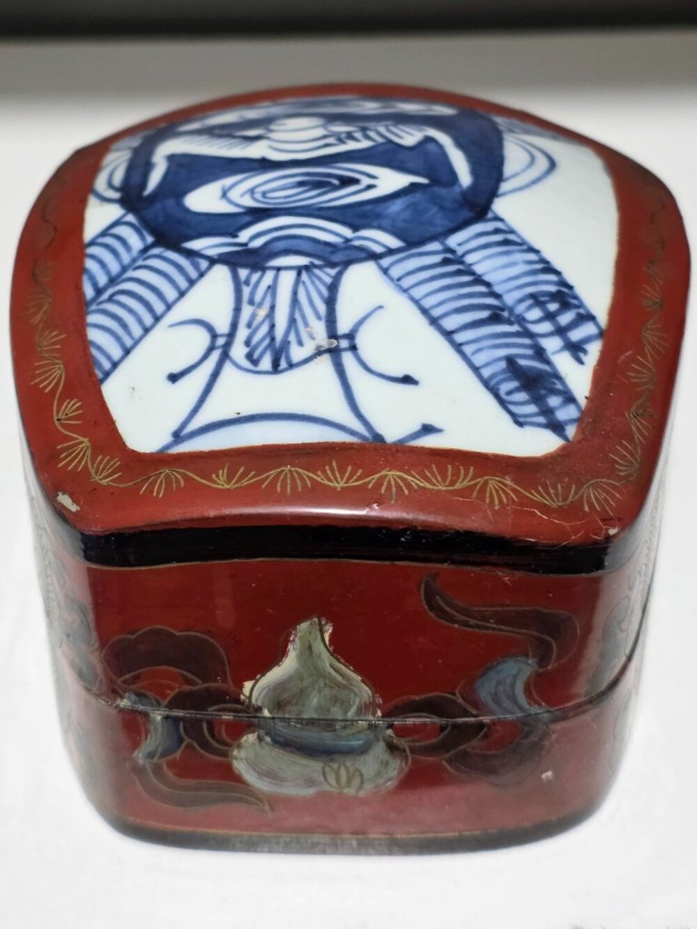 Japanese Lacquer Trinket Box Porcelain Lid Bird Motif